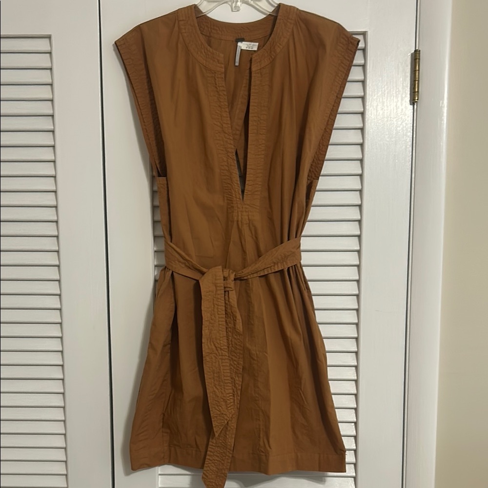 Brown Sleeveless Belted Dress